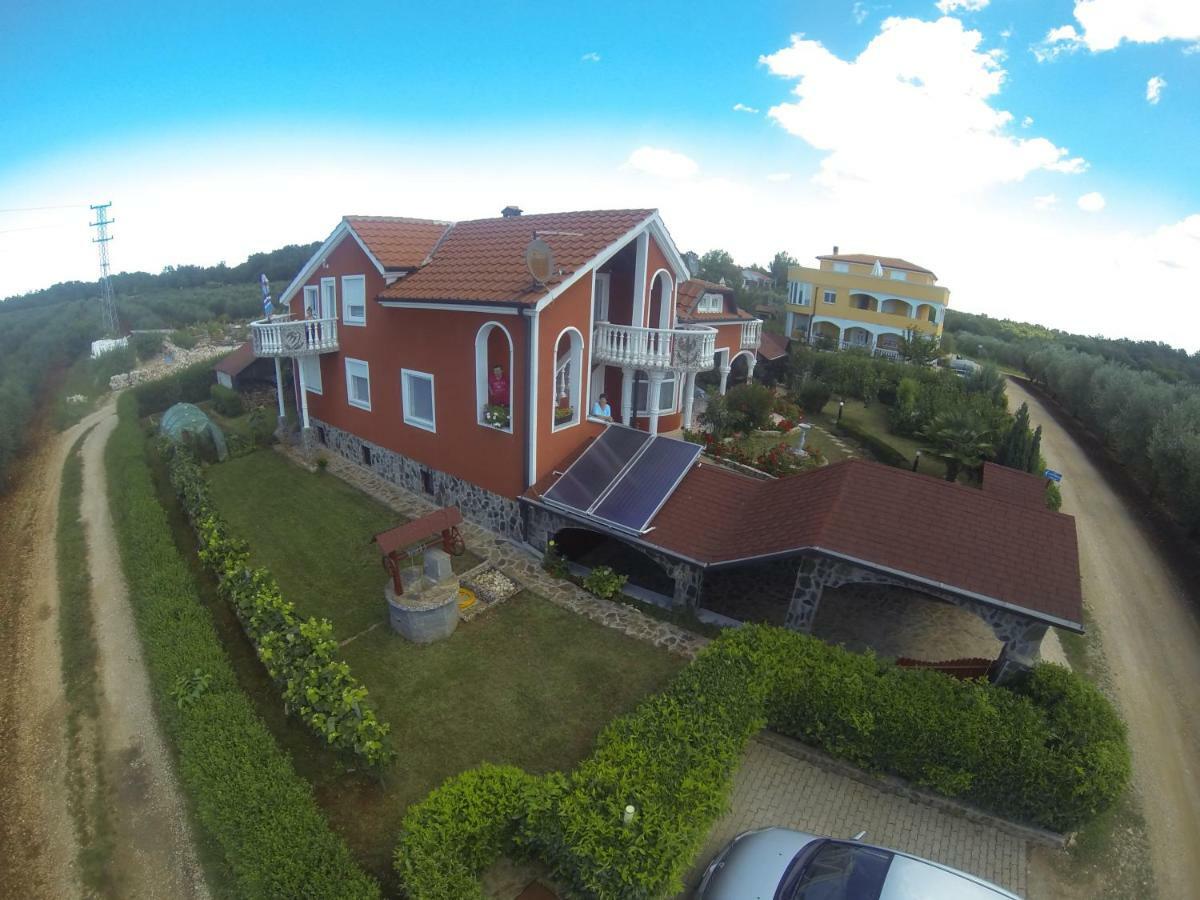 Apartma Jelka Novigrad Istria Buitenkant foto