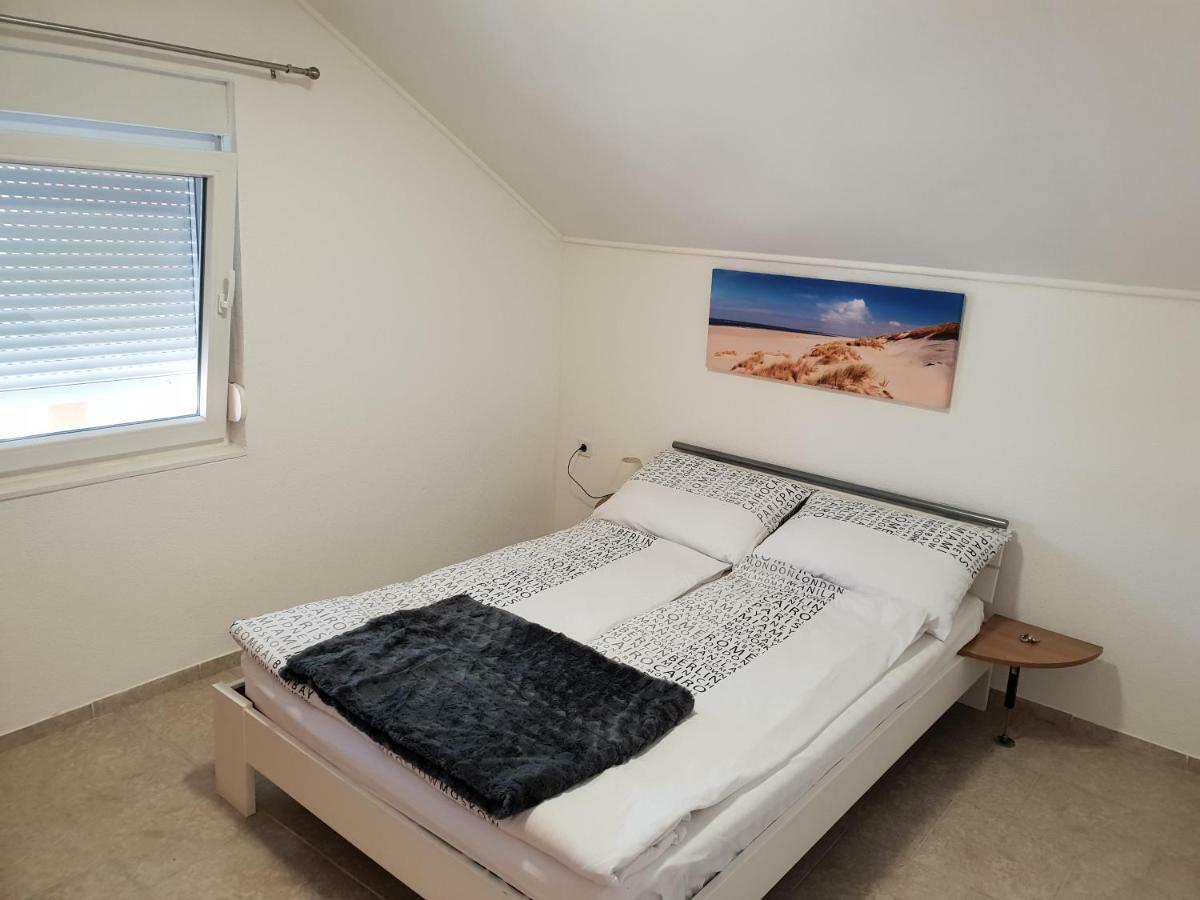 Apartma Jelka Novigrad Istria Buitenkant foto